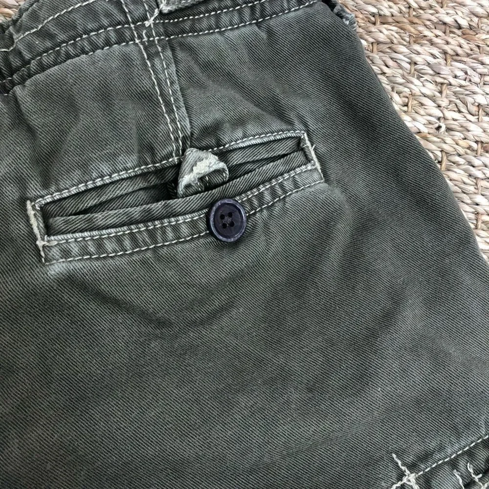Gap kids khaki cargo shorts